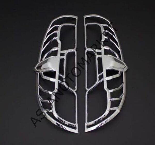 FİAT DOBLO 2015- KROM STOP ÇERÇEVESİ KST02